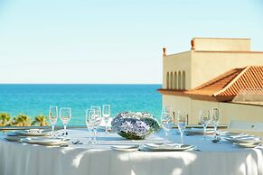 Le Meridien Ra Beach Hotel & Spa