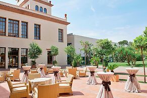 Le Meridien Ra Beach Hotel & Spa