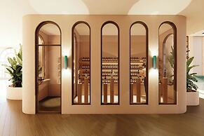 Le Meridien Ra Beach Hotel & Spa