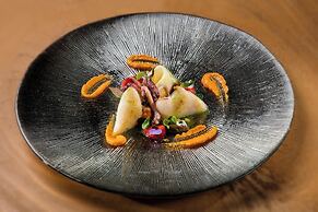Le Meridien Ra Beach Hotel & Spa