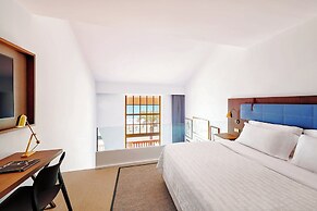 Le Meridien Ra Beach Hotel & Spa