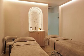 Le Meridien Ra Beach Hotel & Spa