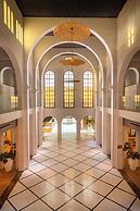 Le Meridien Ra Beach Hotel & Spa