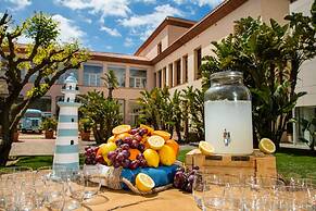 Le Meridien Ra Beach Hotel & Spa