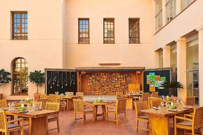 Le Meridien Ra Beach Hotel & Spa