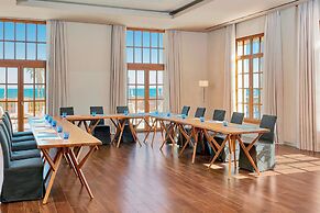 Le Meridien Ra Beach Hotel & Spa