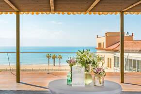 Le Meridien Ra Beach Hotel & Spa