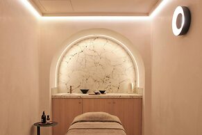 Le Meridien Ra Beach Hotel & Spa
