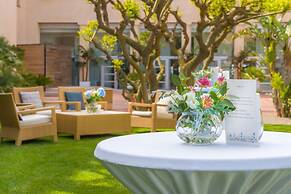 Le Meridien Ra Beach Hotel & Spa