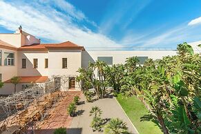 Le Meridien Ra Beach Hotel & Spa