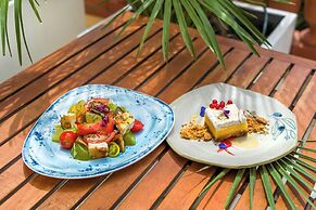 Le Meridien Ra Beach Hotel & Spa