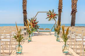 Le Meridien Ra Beach Hotel & Spa