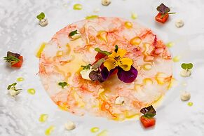 Le Meridien Ra Beach Hotel & Spa