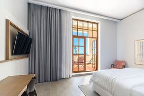 Le Meridien Ra Beach Hotel & Spa