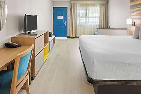 Days Inn by Wyndham San Diego-East/El Cajon