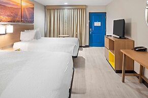 Days Inn by Wyndham San Diego-East/El Cajon