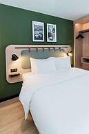 Hotel Campanile Marne La Vallée - Bussy Saint Georges