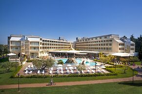 Aminess Vival Maestral Hotel