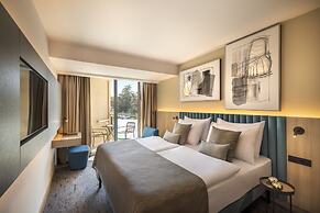 Aminess Vival Maestral Hotel