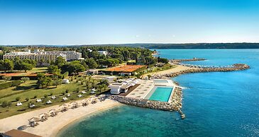 Aminess Vival Maestral Hotel