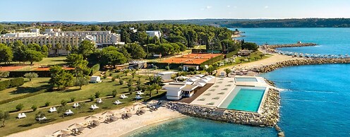 Aminess Vival Maestral Hotel