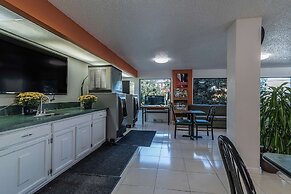 Motel 6 Albany, NY - Airport