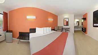 Motel 6 Albany, NY - Airport