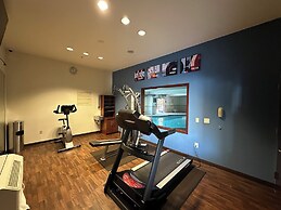 Citrus Suites Redlands Loma Linda Hotel