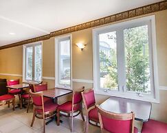 Econo Lodge Inn & Suites Old Saybrook Westbrook