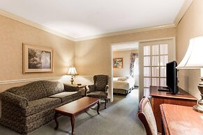 Traditions Hotel & Spa Johnson City - Binghamton, an Ascend Collection