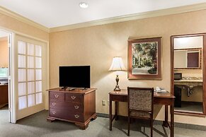 Traditions Hotel & Spa Johnson City - Binghamton, an Ascend Collection