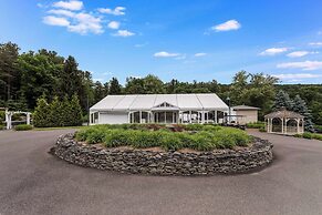 Traditions Hotel & Spa, Ascend Hotel Collection