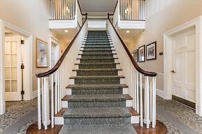 Traditions Hotel & Spa Johnson City - Binghamton, an Ascend Collection