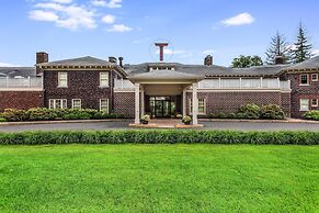 Traditions Hotel & Spa Johnson City - Binghamton, an Ascend Collection