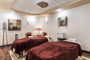 Traditions Hotel & Spa Johnson City - Binghamton, an Ascend Collection