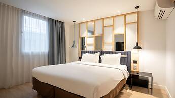 Campanile PRIME - Suresnes - La Défense