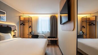 Campanile PRIME - Suresnes - La Défense