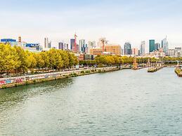 Campanile Paris Ouest - Pont de Suresnes