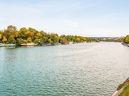 Campanile Paris Ouest - Pont de Suresnes