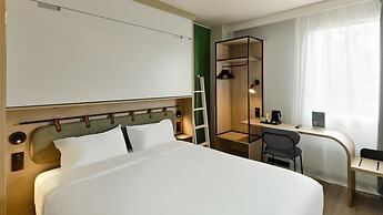 Campanile PRIME - Suresnes - La Défense