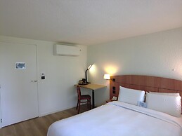 Kyriad Tarbes Odos