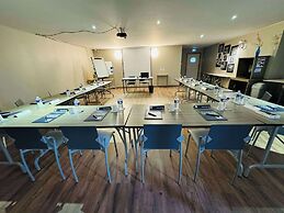 Hotel Kyriad Toulouse Sud - Roques