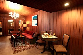 Ambassador Bangkok Hotel