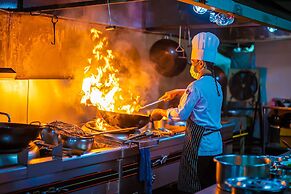 Ambassador Bangkok Hotel