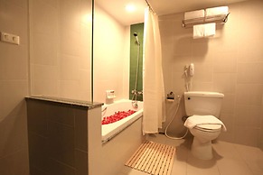 Ambassador Bangkok Hotel