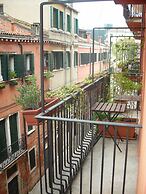 Alloggi Agli Artisti