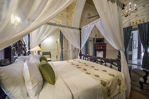 The Laxmi Niwas Palace