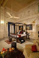 The Laxmi Niwas Palace