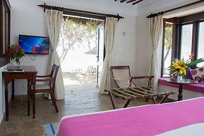 Jacaranda Indian Ocean Beach Resort