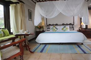 Jacaranda Indian Ocean Beach Resort